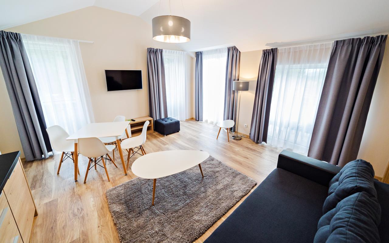 Apartamenty Sun & Snow Szklarska Perla ชกลาร์สกา ปอเรมบา ภายนอก รูปภาพ